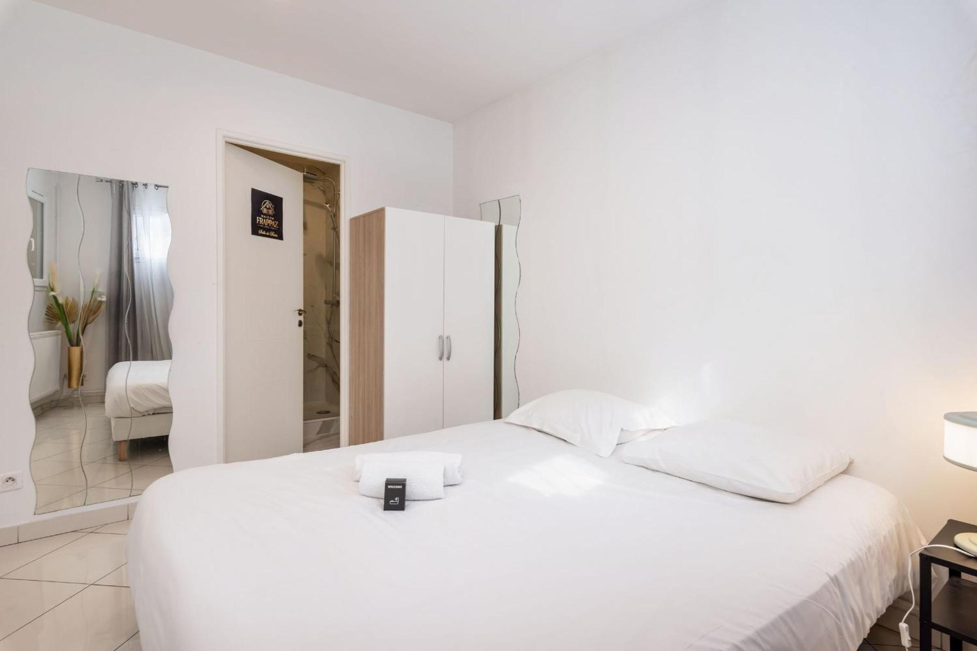 Maison Frappaz - 4 Bedrooms With Garden Villeurbanne Exterior foto